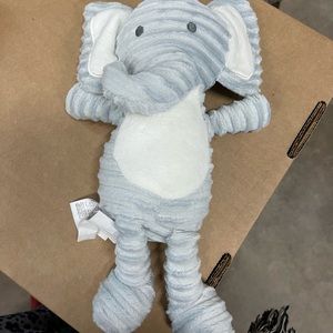 Chick and pea gray elephant